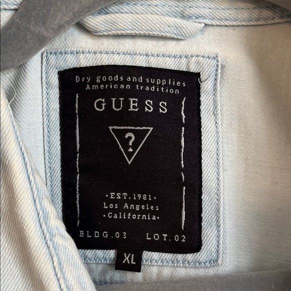 Guess Light Blue Denim Button-Up Cotton Shirt, Size XL - Picture 2 of 10